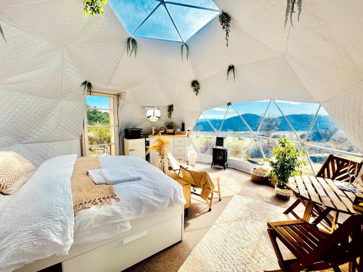 فندق Glamping Hohe Wand - Zelt Mit Sternenfenster Und Whirlpool Maiersdorf المظهر الخارجي الصورة